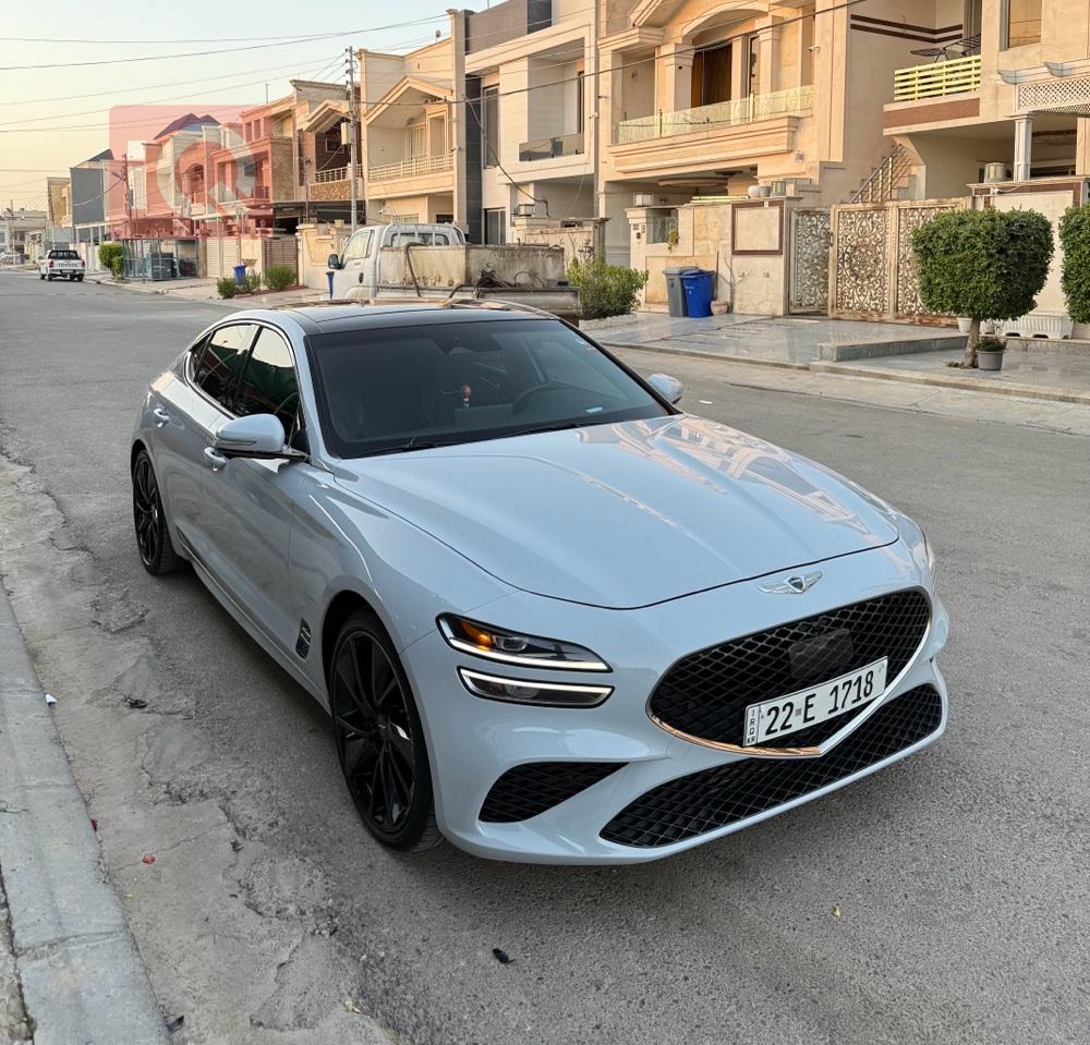 Genesis G70